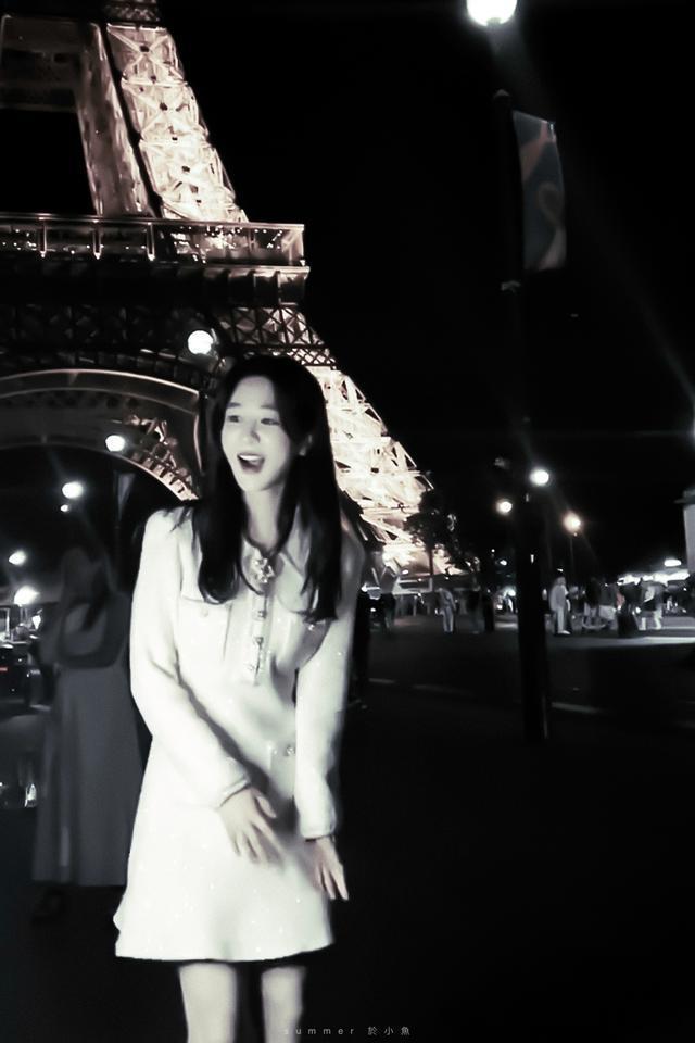 杨紫在埃菲尔铁塔下跳甜妹舞 喊话网友一起来跳跳活力十足