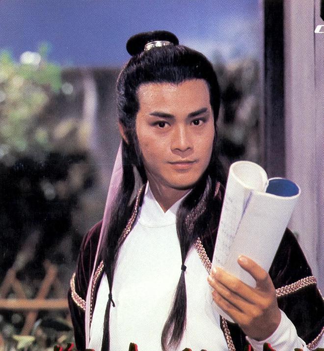 郑少秋与长女母亲合影曝光 女方靠卖唱养大女儿