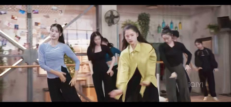 张婧仪你跳得很好，但建议先别跳