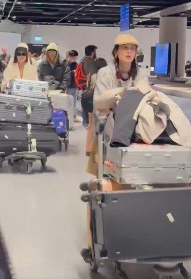 《花少5》最新路透 迪丽热巴秦海璐秦岚等抵达冰岛