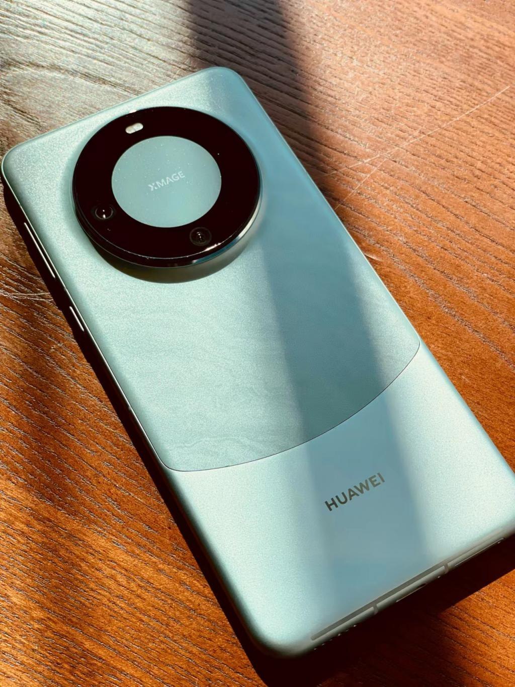 华为 Mate60 Pro，治好了我的「大屏恐惧」