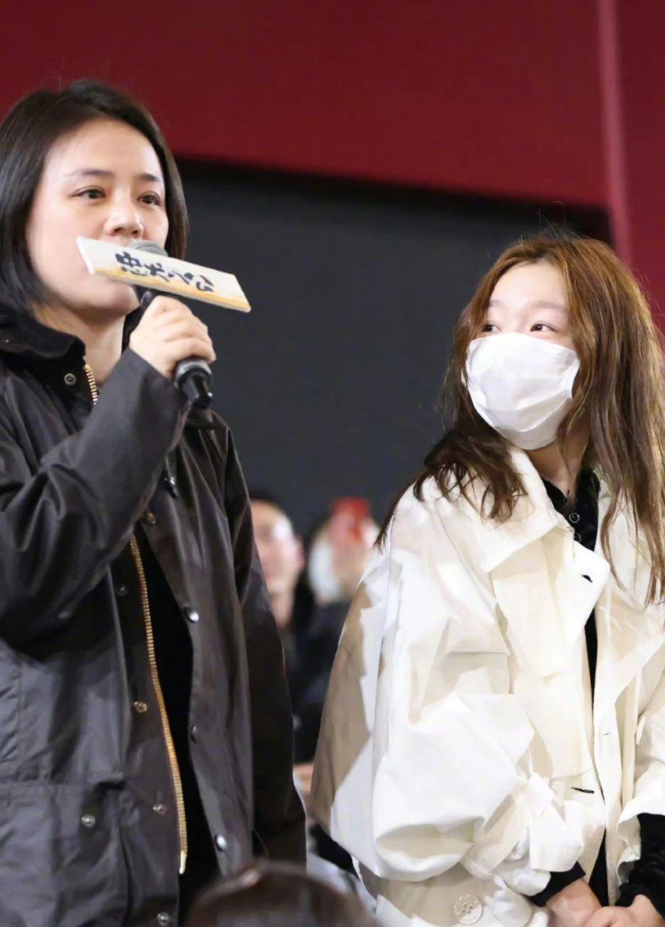 啥情况！塑料姐妹花合体，都是为了炒作？