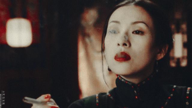 她下凡怎么又脸着地了？
