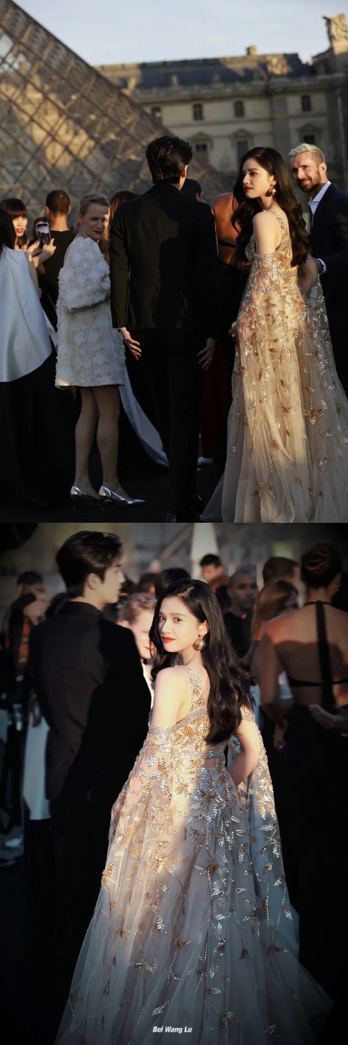 她俩到底谁改年龄了?