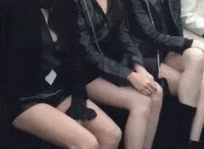 她俩到底谁改年龄了?