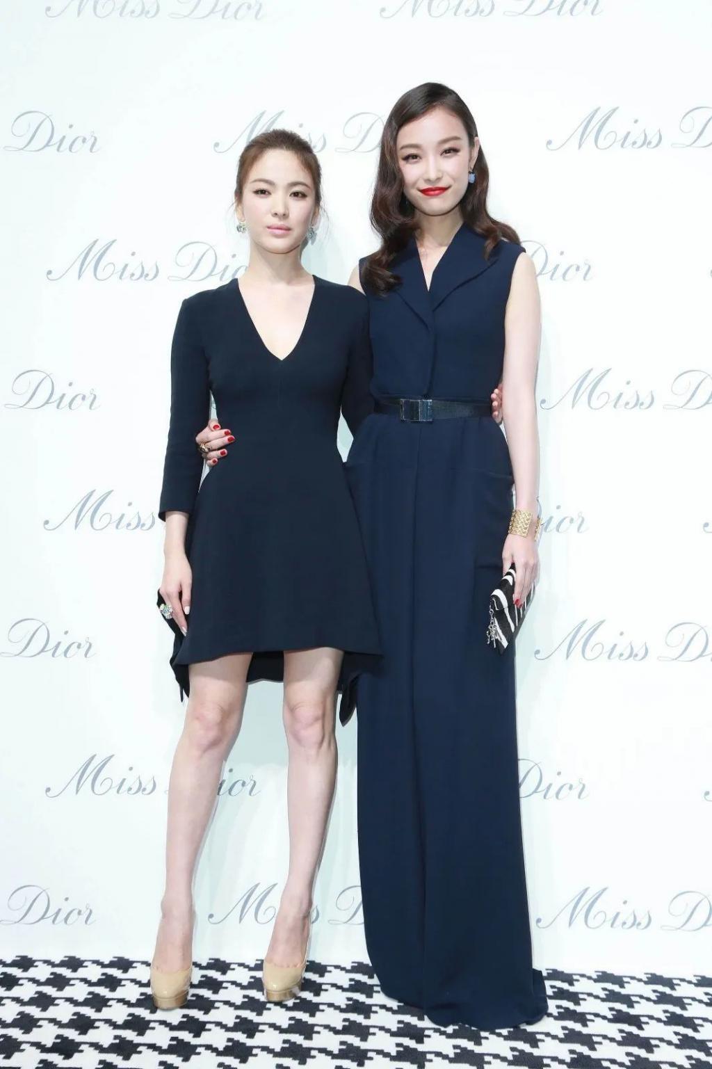 她俩到底谁改年龄了?