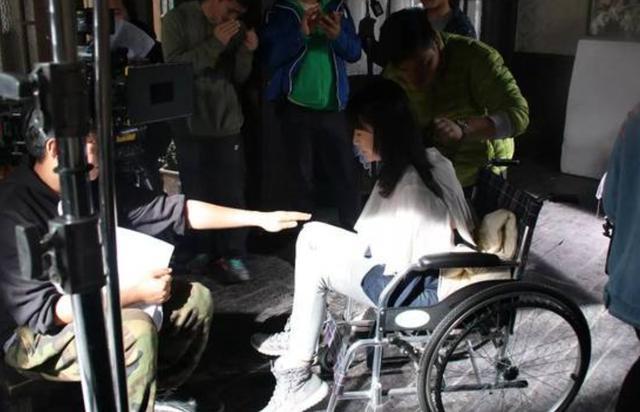 啥情况！揭露剧组黑幕，她被害惨了？