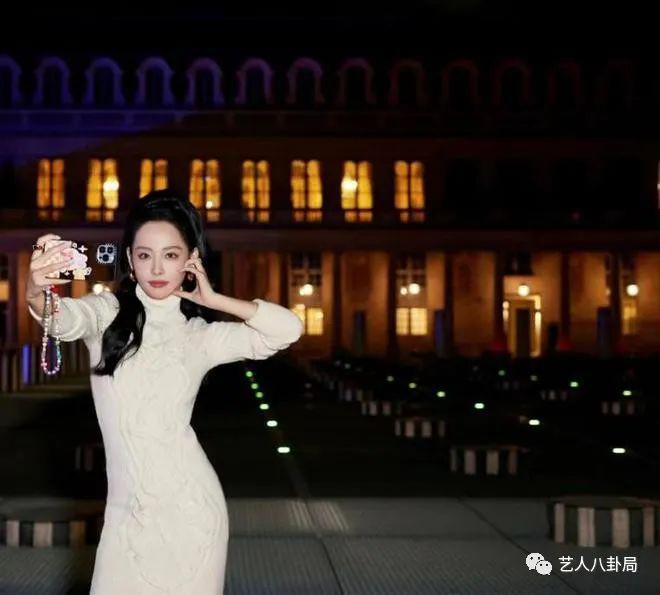 张嘉倪被除名后再登报,被扒拿《厌女》摆拍,摄影师也来“倒油”