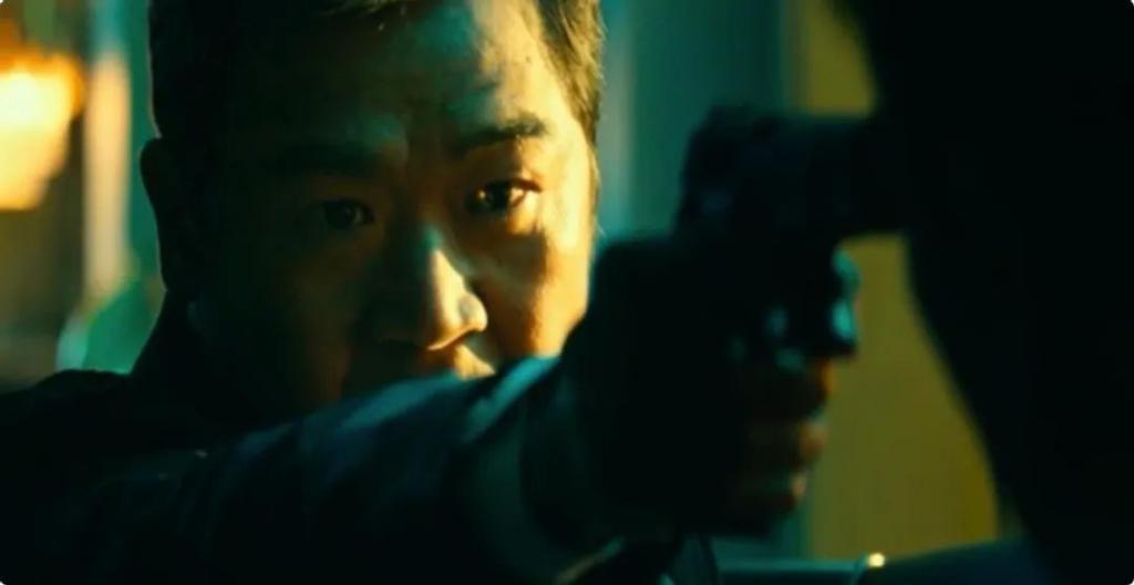 票房破8亿！《坚如磐石》捧红了谁？00后演员陈童林博洋成功出圈