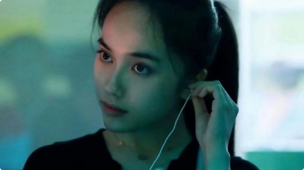 票房破8亿！《坚如磐石》捧红了谁？00后演员陈童林博洋成功出圈