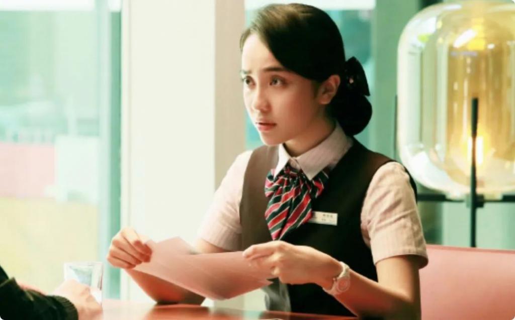 票房破8亿！《坚如磐石》捧红了谁？00后演员陈童林博洋成功出圈
