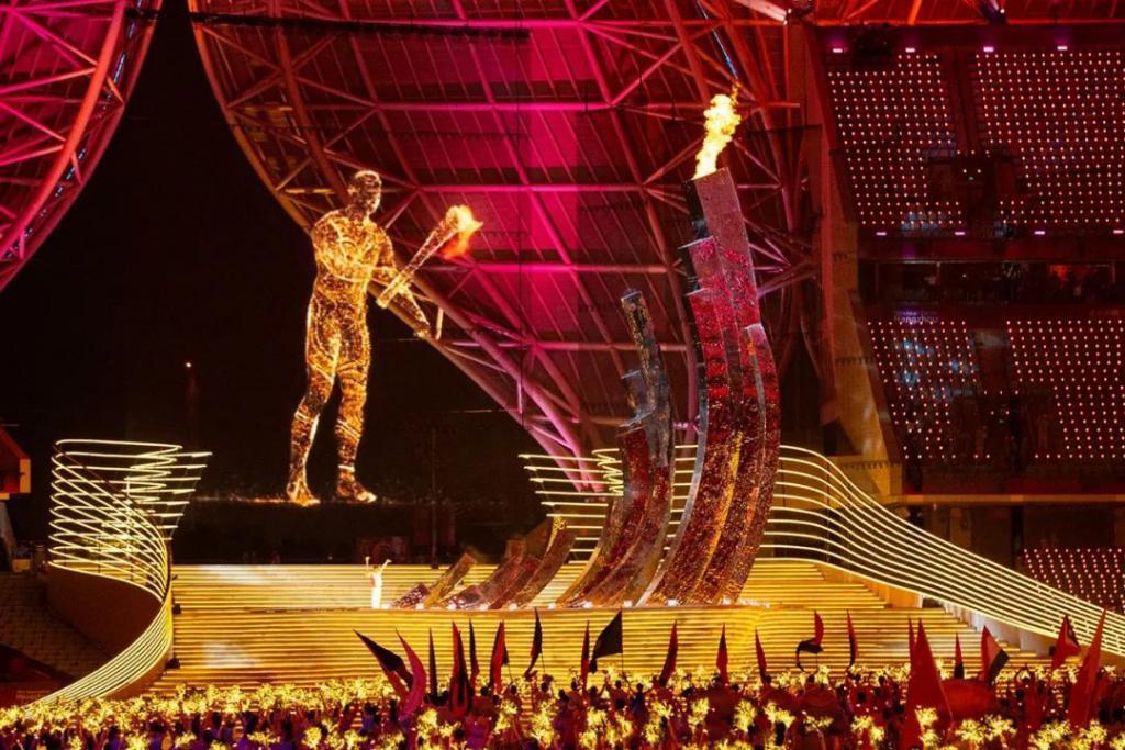 杭州亚运闭幕式官方预热：数字火炬手再现，世界首创“数控草坪”