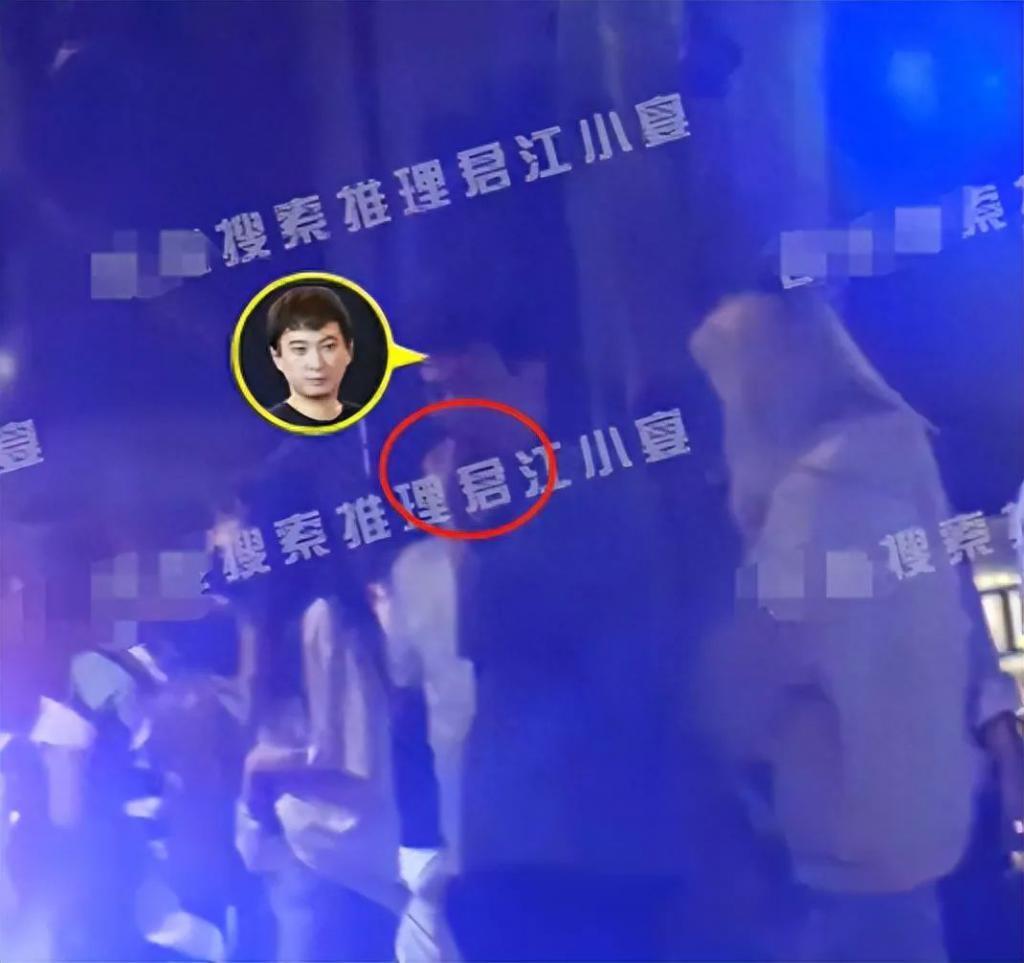 王思聪换新女友！搂美女蹦迪当众亲吻，与前任刚恋爱2月