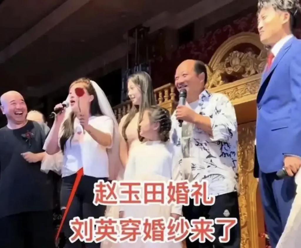 还记得《乡村爱情》里的刘英吗？慢慢退圈了？