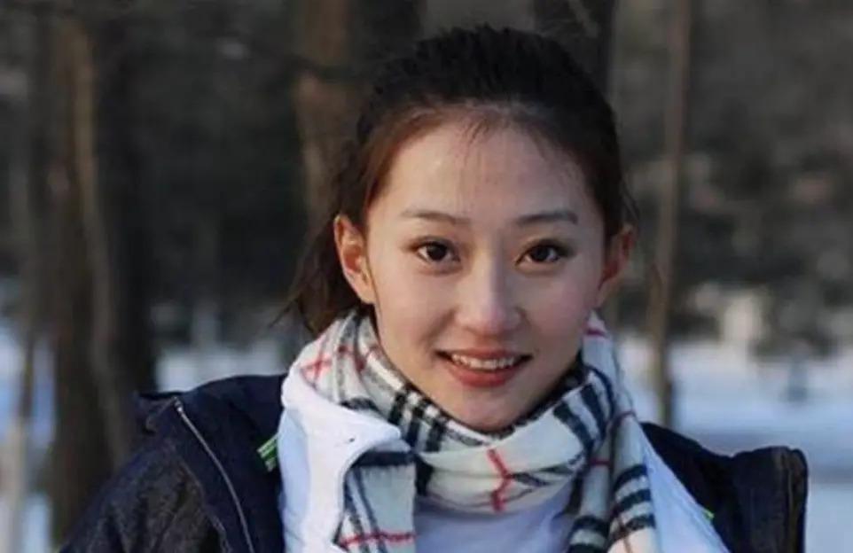 还记得《乡村爱情》里的刘英吗？慢慢退圈了？
