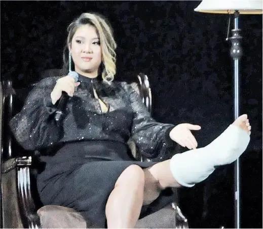 大女自杀，二女天后，秋官和他的四个女儿……