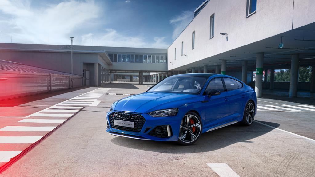 新款奥迪RS 5上市：3.9秒破百、2.9T动力，售85.28万元起