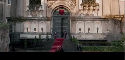 开局限制级，它又把尺度玩脱了