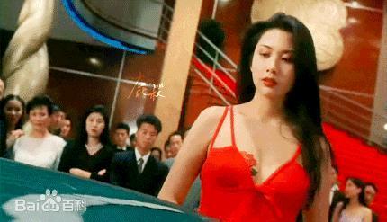 还记得邱淑贞女儿沈月吗？和妈妈越来越像了？