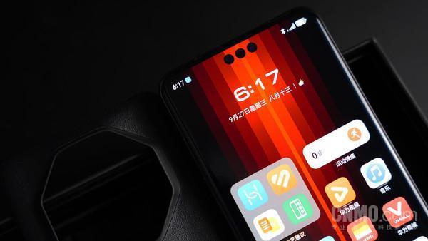 华为Mate 60 RS 非凡大师评测：逆势而为 敢于非凡