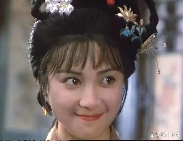 “最美妲己”傅艺伟年近60岁丧子，儿子曾替母道歉