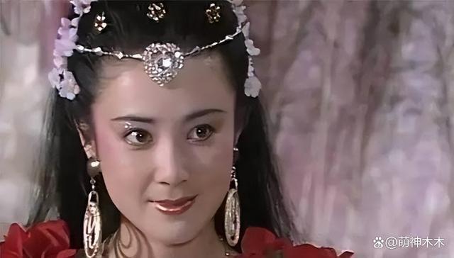 “最美妲己”傅艺伟年近60岁丧子，儿子曾替母道歉