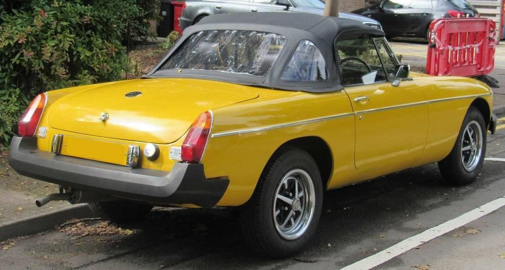 谁再笑话中国车，就给他一电跑