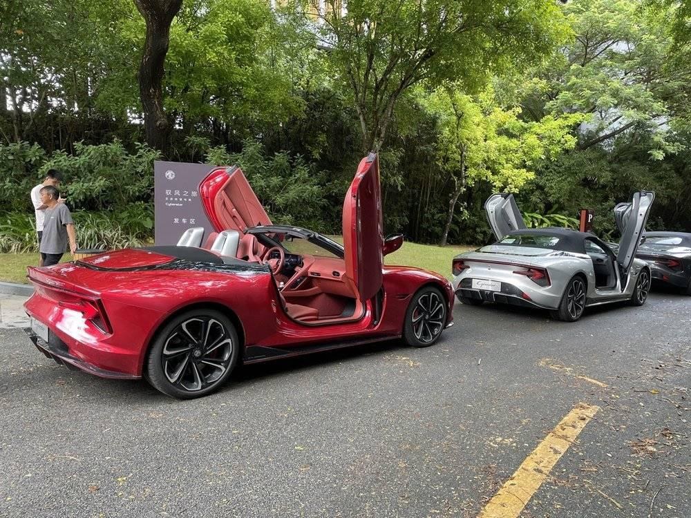 谁再笑话中国车，就给他一电跑