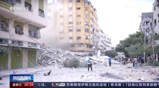 以色列军方持续对加沙地带多地发动多轮空袭，冲突已致巴以近700人死亡
