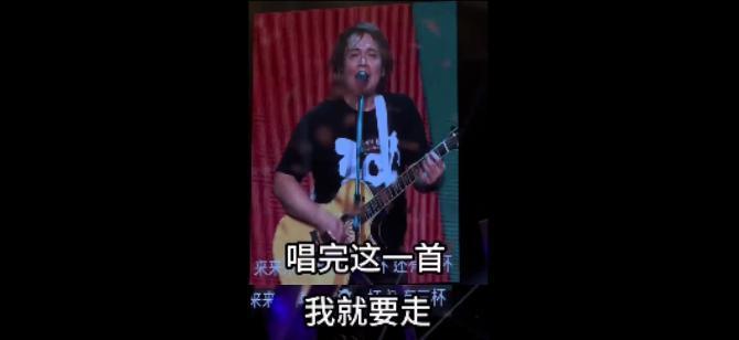 “又土又丑，他靠摆烂又红了”