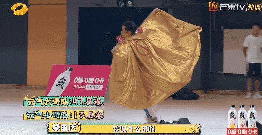 拒绝那英娶富婆，60后“甜豆”凭什么？