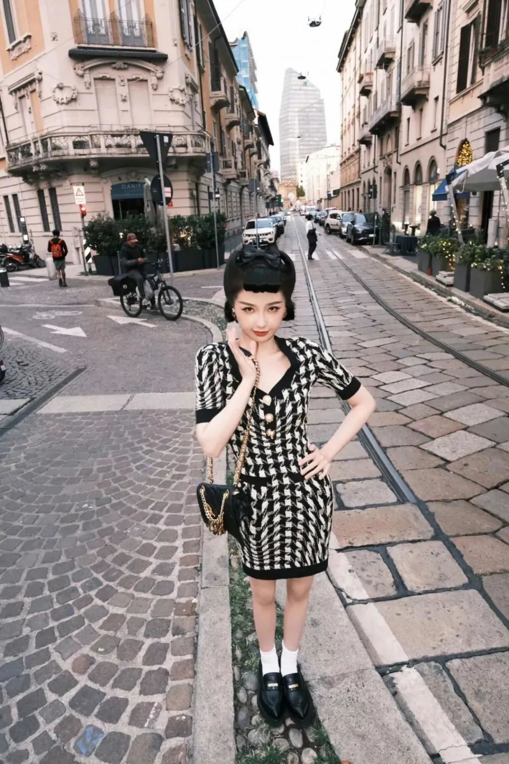 95花、85花，谁更能撑住场子，时装周走一圈就知道了！