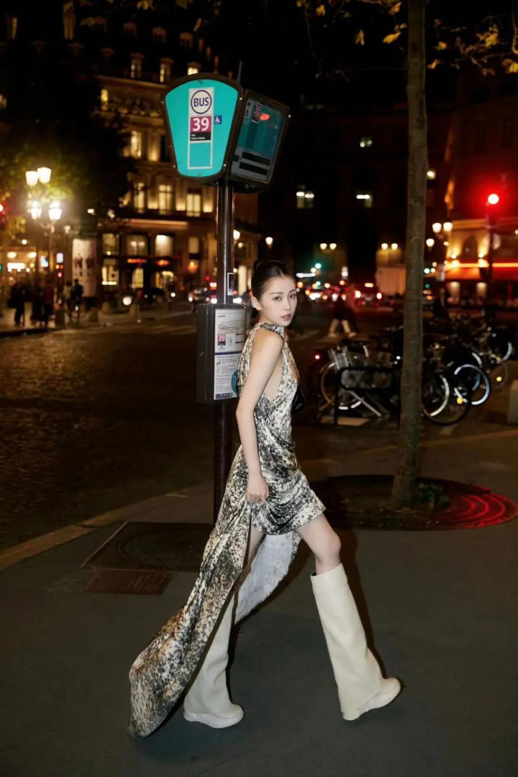 95花、85花，谁更能撑住场子，时装周走一圈就知道了！