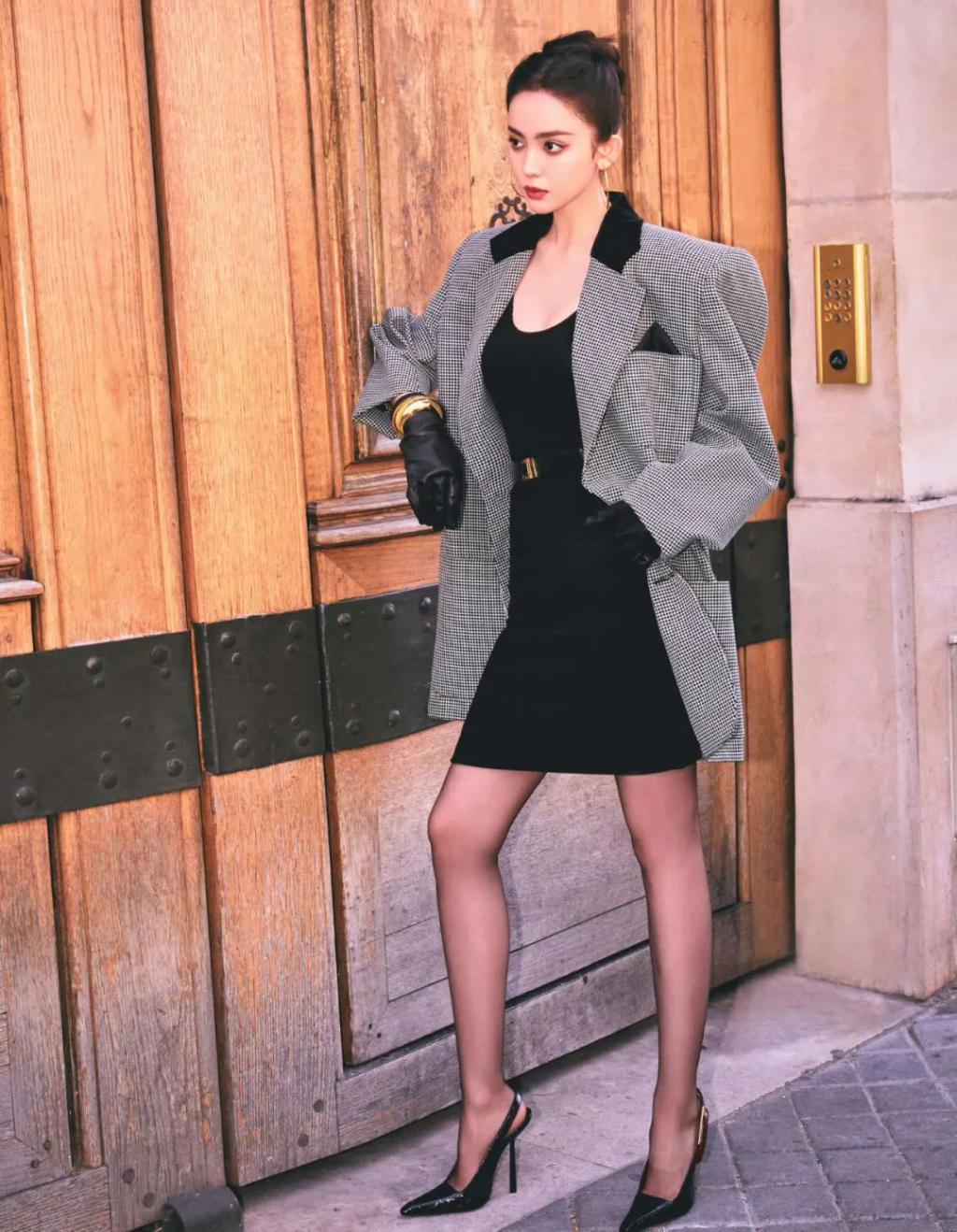 95花、85花，谁更能撑住场子，时装周走一圈就知道了！