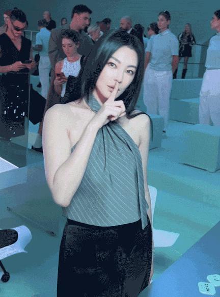 95花、85花，谁更能撑住场子，时装周走一圈就知道了！