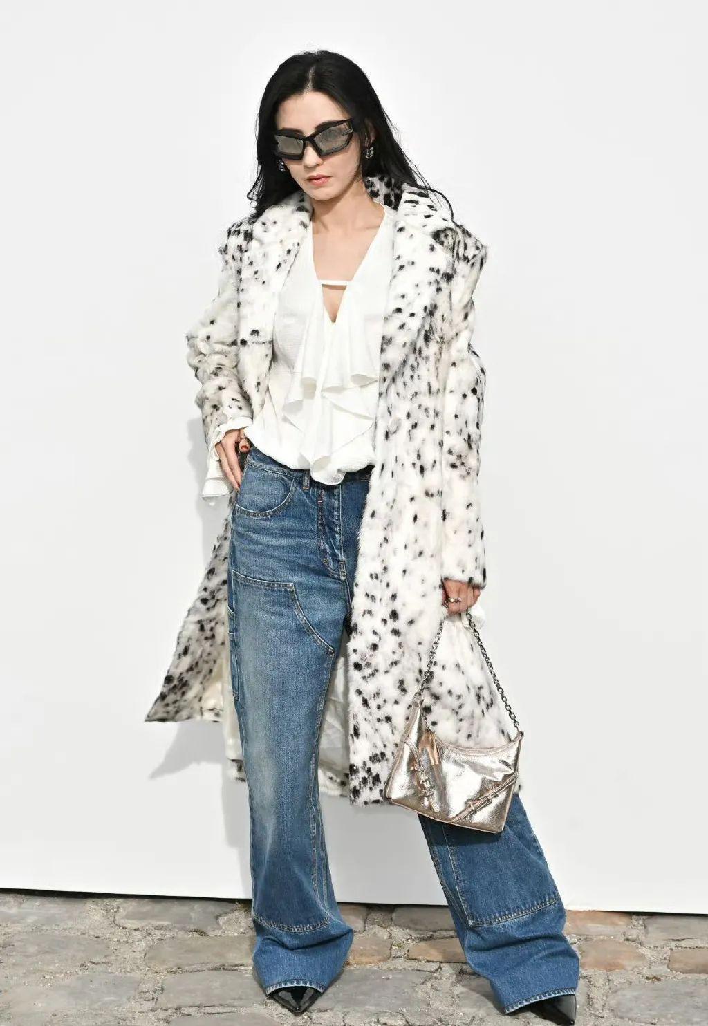 95花、85花，谁更能撑住场子，时装周走一圈就知道了！