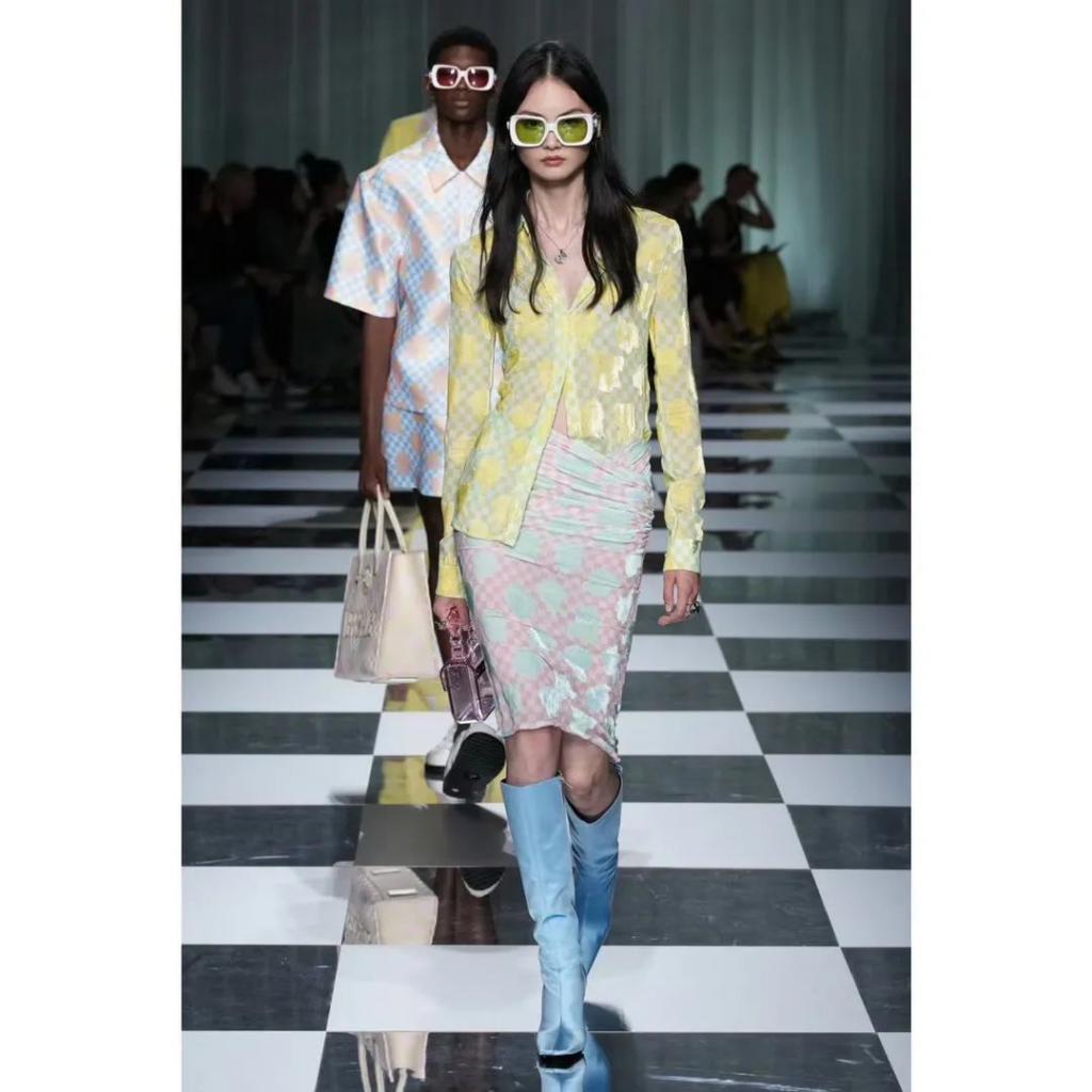 95花、85花，谁更能撑住场子，时装周走一圈就知道了！