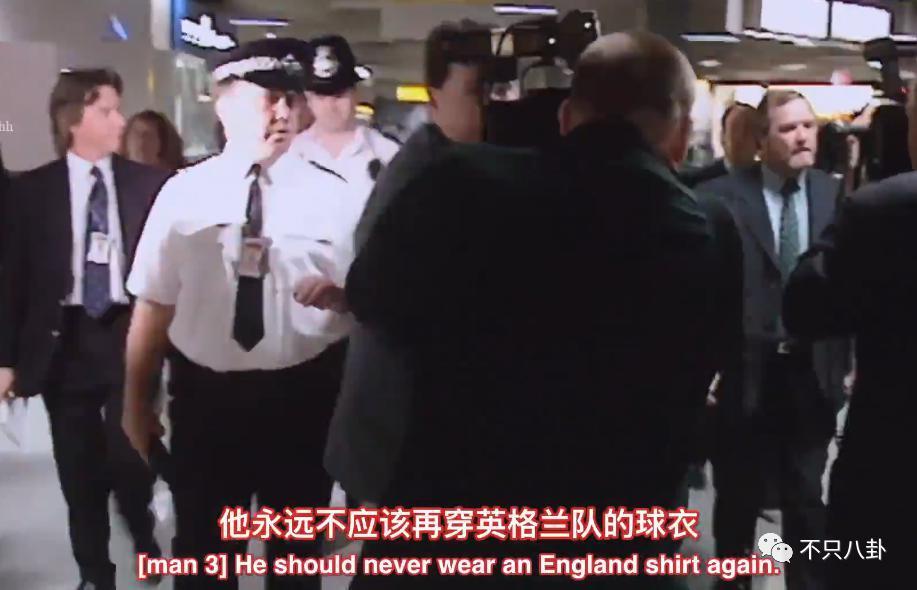 当年他的出轨轰动全球，老婆还是选择了原谅他……