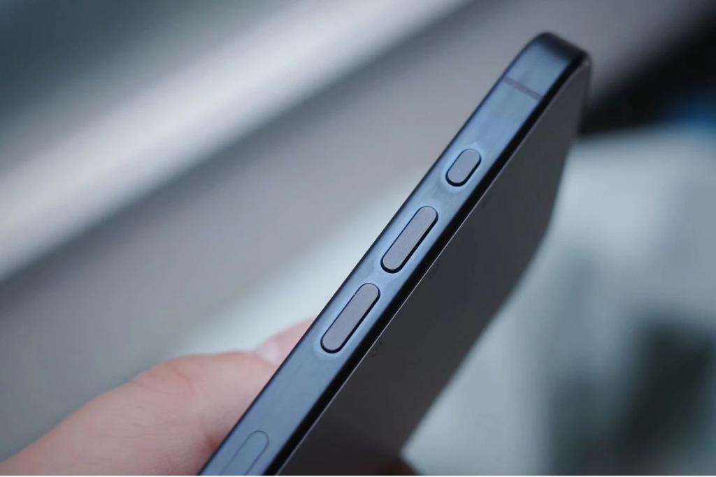 iPhone 15 Pro蓝色，“钛”难了！