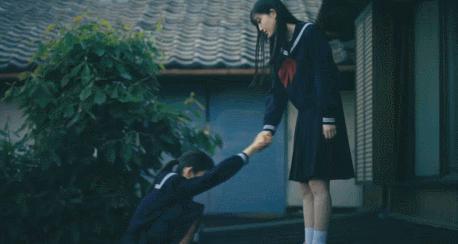 一夜之间，又一个女偶像被毁了