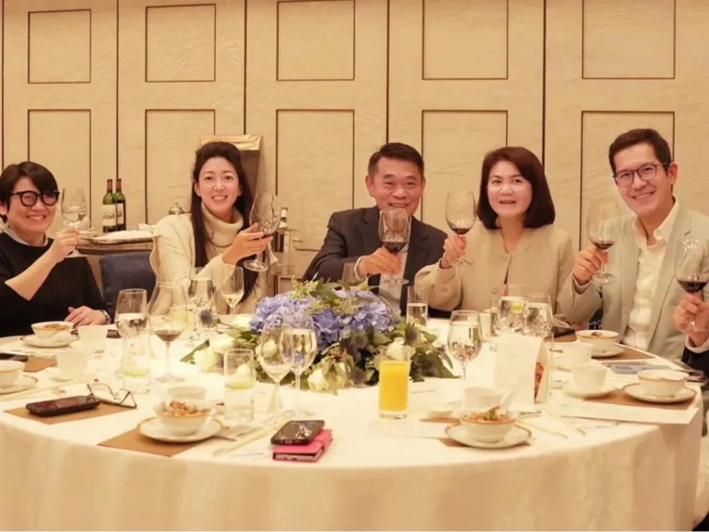2800亿养出的千金小姐，活得这么寒酸？