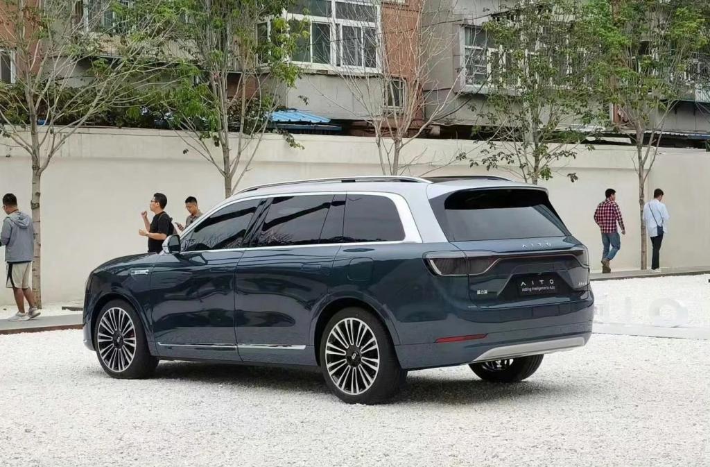 问界汽车“内部战报”曝光：M9盲订留存8040辆，新M7昨日增4197辆