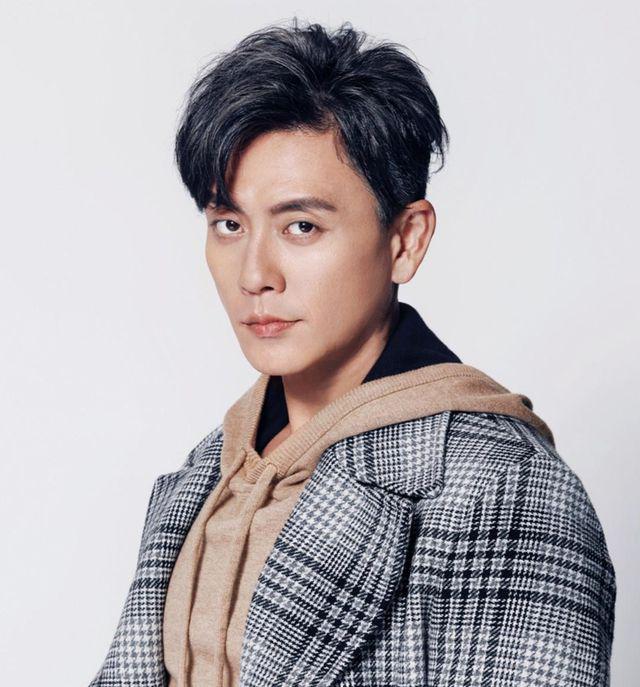 黄宗泽被曝结婚生子，老婆是女星万籽麟，网友纷纷祝福