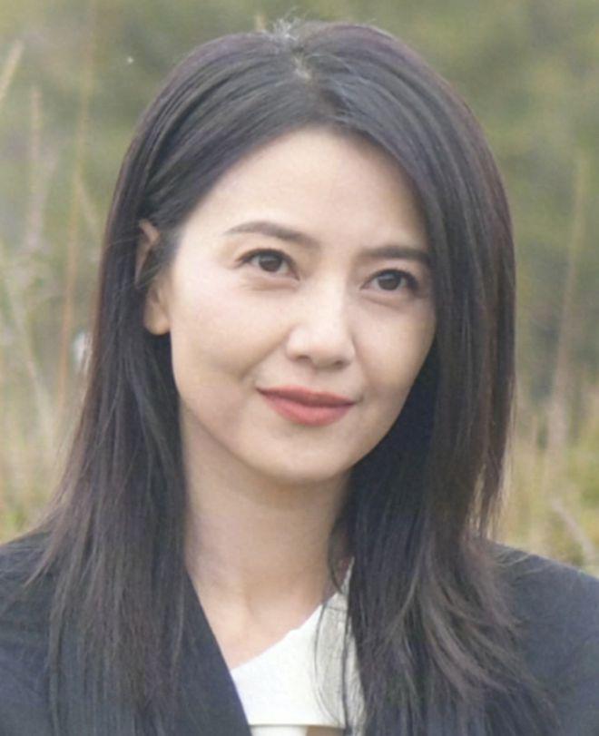 章子怡高圆圆罕见同框，两人同岁状态差距明显