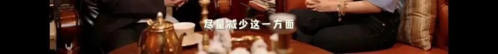 王岳伦首次回应离婚原因，哽咽到说不下去