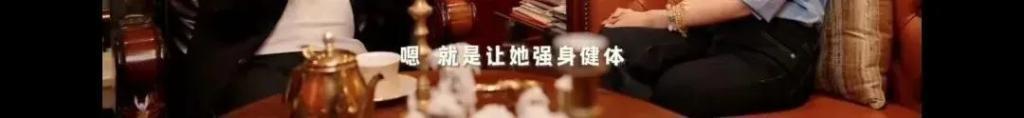 王岳伦首次回应离婚原因，哽咽到说不下去