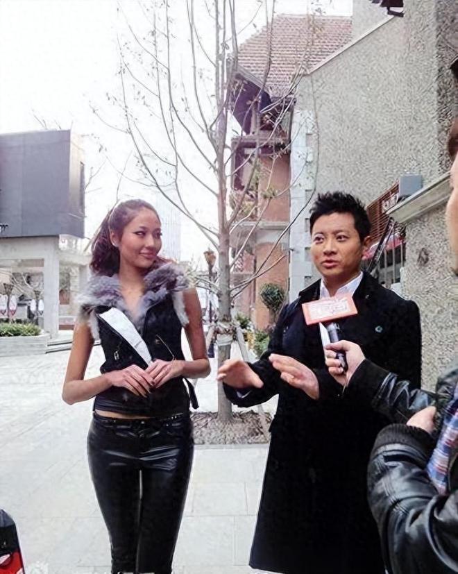 54岁罗中旭被曝隐婚生子！小三晒亲密照，证明其婚内出轨