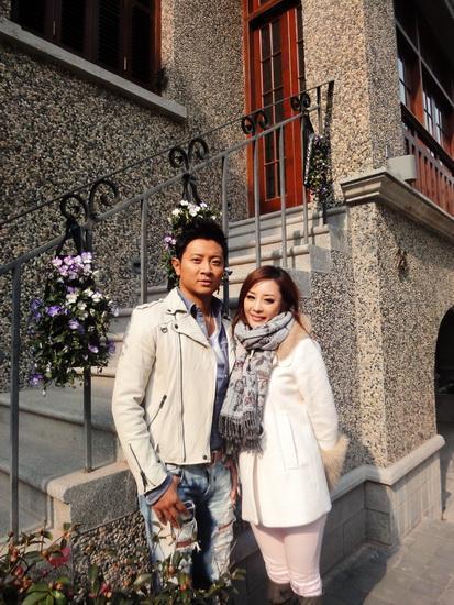 54岁罗中旭被曝隐婚生子！小三晒亲密照，证明其婚内出轨