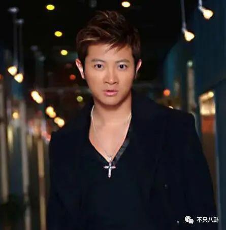 荒诞狗血且离谱！他背地里竟然玩得这么花？