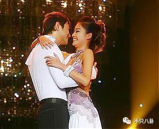 荒诞狗血且离谱！他背地里竟然玩得这么花？